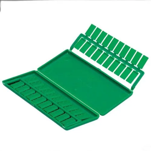 Unger Plastic Clips zum zusätzlichen Fixieren des Gummis