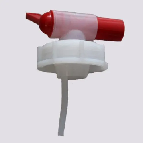 Auslaufhahn für 5 ltr. Kanister DIN 51 passend Inoxi green 5 ltr. Kanister Auslaufhahn für 5 ltr. Kanister DIN 51 passend Inoxi green 5 ltr. Kanister